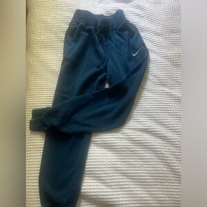 Nike sweatpants!!